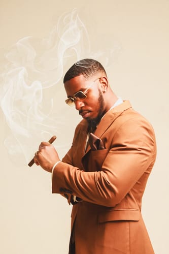 Customer photo review of Men's Three-Piece One-Button Brown Business Suit