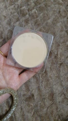 Customer photo review of Kirei & co. Powder Foundation (Refill) SPF20 PA++ 10g (Various Shades)