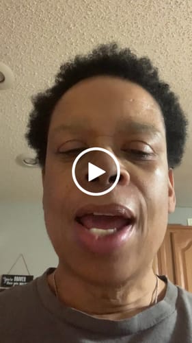 Customer video review of Two Bottles of Rennora Hair Growth Serum
