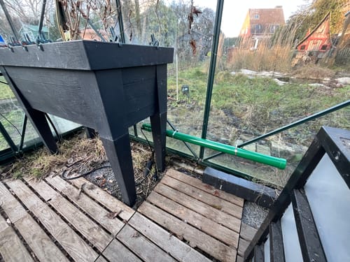 Customer photo review of Elektrogewächshausheizung Kompakter Frostwächter mit 135 Watt