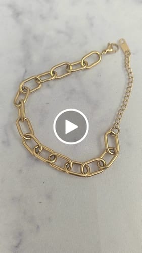 Customer video review of Maui Paperclip Bracelet (Bundle)
