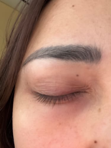 Customer photo review of KosmaLash® | Sérum Crecimiento & Anticaída