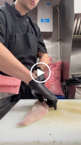 Customer video review of Hatsukokoro Shirasagi Deba 180 mm