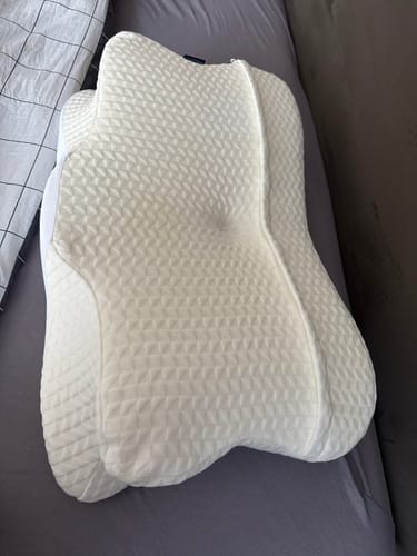 Customer photo review of Ergonomisches Nackenkissen