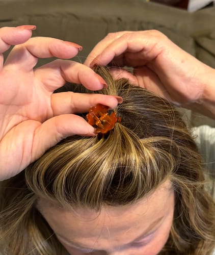 Customer photo review of Small Hair Clips (6pc) - Style 101