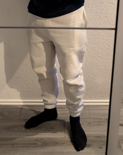 Customer photo review of "Squiddy" Classic Sweatpants