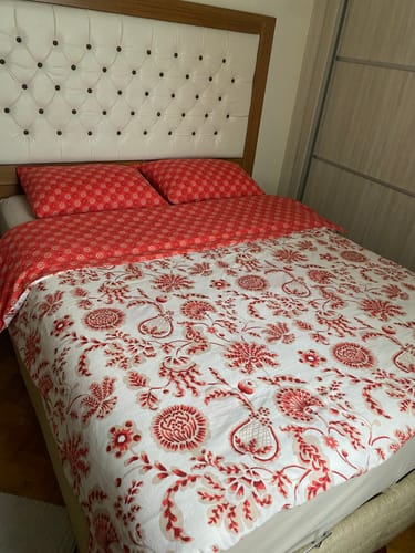 Customer photo review of Flanel Tek Kişilik Nevresim Takımı Flowerland Kırmızı