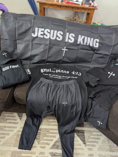 Customer photo review of Essential Liner Shorts 5"