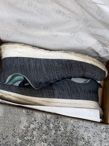 Customer photo review of STQ Tennis Shoes Womens Lightweight Comfortable Walking Shoes Athletic Fashion Workout Gym Cross Training Sneakers