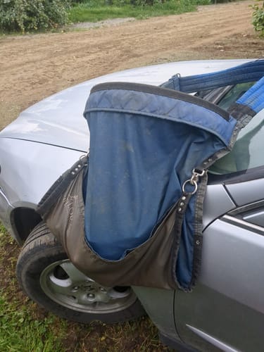 Customer photo review of Lobo Fruit Picking Bag - Heavy Duty Citrus and Avocado Bag