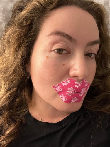 Customer photo review of Queen Hydrating Collagen Mouth Tape