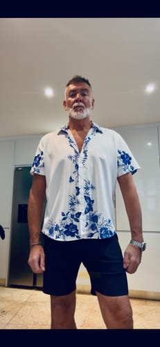 Customer photo review of Men's Blue Floral Print Hawaiian Button Up Summer Beach Casual Collar Short Sleeve Shirt