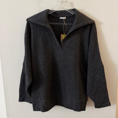 Customer photo review of OGL Women's NWT/NWOT Wholesale Clothing