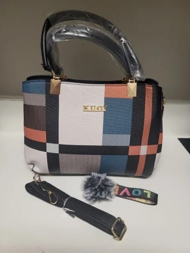 Customer photo review of Yogodlns New Luxury Handbag Women Stitching Wild Messenger Bags Designer Brand Plaid Shoulder Bag Female Ladies Totes