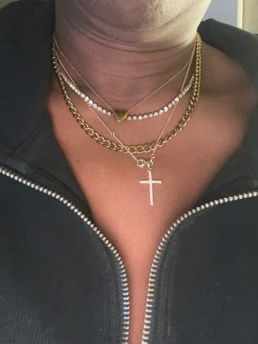 Reviewer showing a layered necklace look featuring the gold Havana Link Necklace.