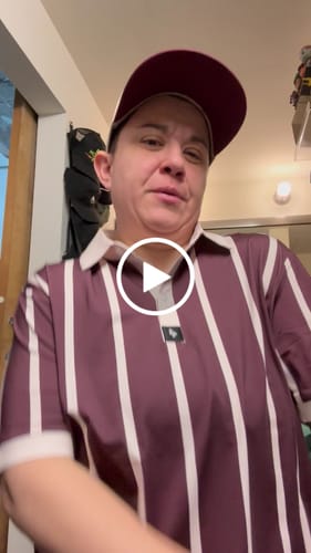 Customer video review of Old Stripes - Red