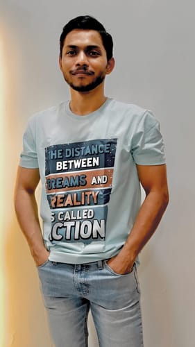 Customer photo review of Men Stretch T-shirt