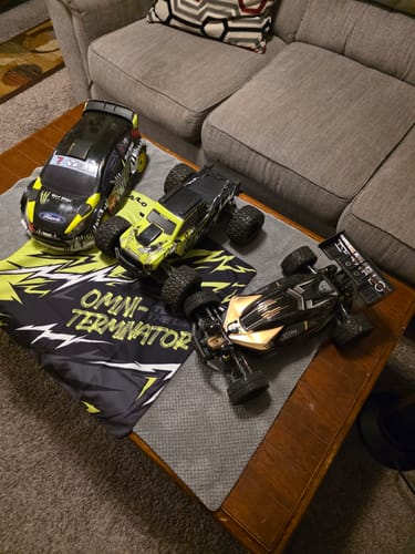 Customer photo review of Rlaarlo Storm Breaker 1/10 Carbon Fiber Brushless RTR 4WD Buggy | SBK10