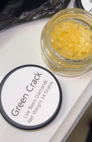 Customer photo review of Green Crack | Live Resin Diamonds