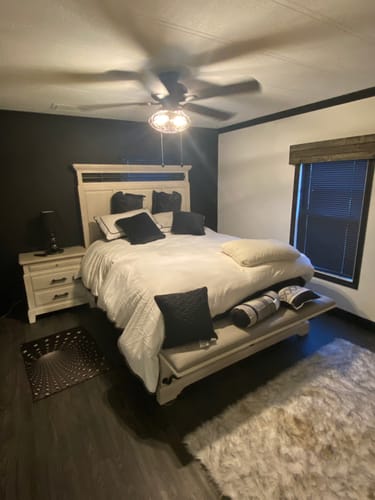 Customer photo review of The Velós Lux Velvet Winter Bedding Set