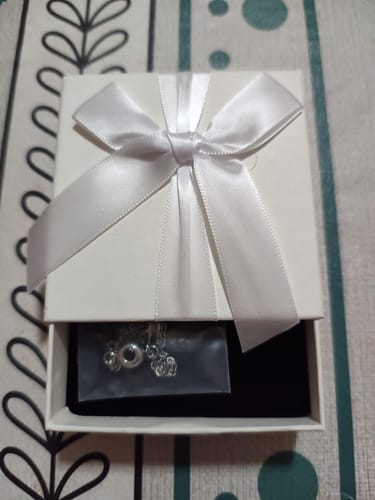Customer photo review of Caja de regalo