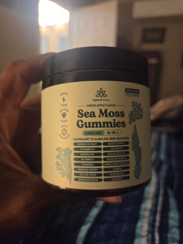 Customer photo review of Sea Moss 16-In-1 Gummies