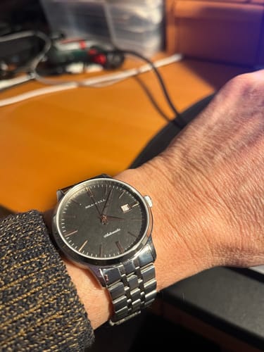 Customer photo review of Tai Hang Mountains Collaboration | Calendar | Business | 40mm