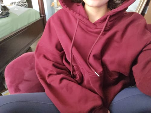 Customer photo review of OOPSIE-Cropped Hoodie
