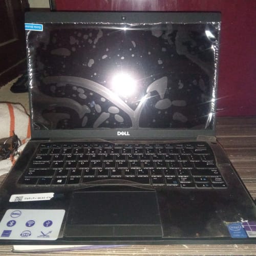 Customer photo review of Dell Latitude Laptop | 7390 | Intel i5-8th Gen | 13.3" HD | Win 11 Pro | Refurbished