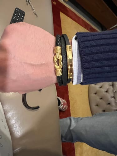 Customer photo review of Lederarmband "Proud"