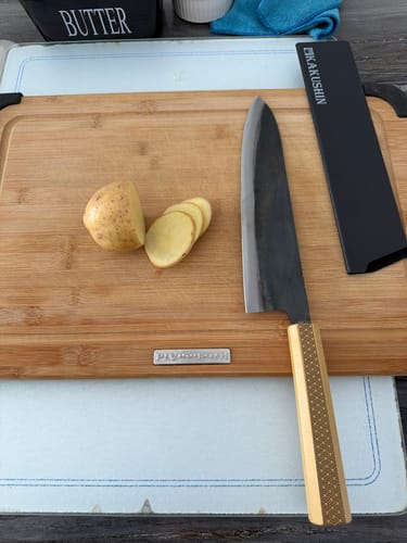 Customer photo review of Tosa Tadayoshi Aogami 1 Tatsumi Gyuto 240mm