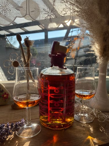 Customer photo review of HOOTCH X BOURGOIN - MILLÉSIME 1986 - C0GNAC FIN BOIS