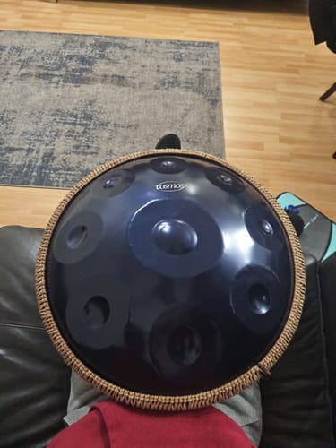 Customer photo review of Cosmos Handpan - Serene Blue 9 Notes in D Minor - Tambourine Gift Set