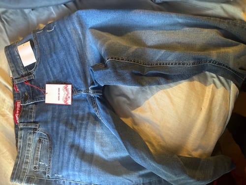 Customer photo review of MEN'S GASH DISTRESSED SLIM FIT JEANS