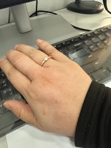 Customer photo review of Najla Moissanite Ring
