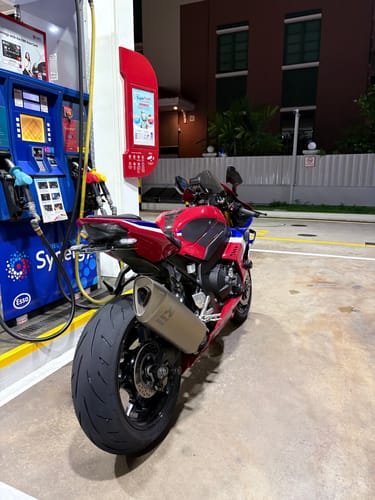 Customer photo review of Honda CBR1000RR-R