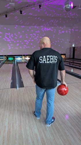 Customer photo review of Lifestyle Herren Extra Oversized Premium T-Shirt schwarz by SAEBIS®