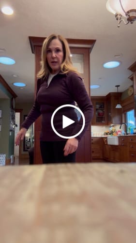 Customer video review of Brooke 1/4 Zip - Deep Plum