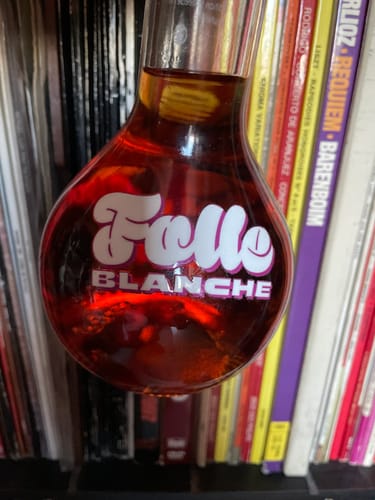Customer photo review of "La Folle Blanche" - Pièce Unique Millésime 2012 - Édition Limitée 711 Bouteilles