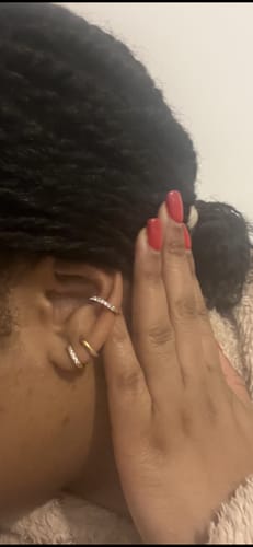 Customer photo review of Faux piercing Amina