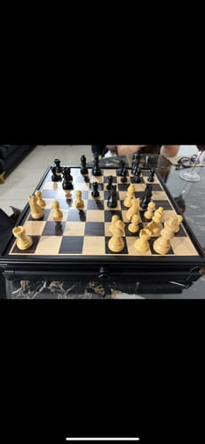 Customer photo review of Ajedrez de Madera Magnético con Cajón de Almacenamiento premium