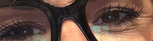 Customer photo review of KosmaLash® | Sérum Crecimiento & Anticaída