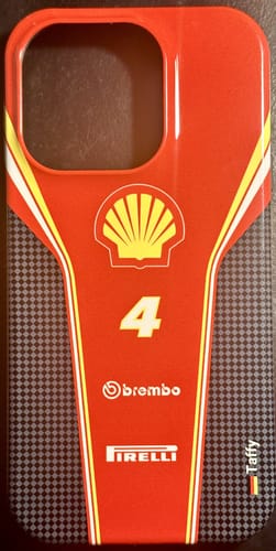 Kundenbewertung mit Foto zu Ferrari F1 2024 Livery - Individuelle Premium Hülle für iPhone