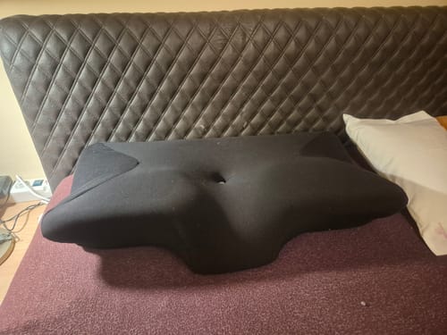 Customer photo review of AirFlow Pro™ | Orthopädisches Schlafapnoe-Kissen