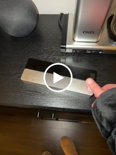 Customer video review of Weekly AM-PM Vitamin Case 2.0