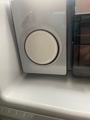 Customer photo review of Frigidaire FPPWFU01 PurePour PWF-1 Refrigerator Water Filter