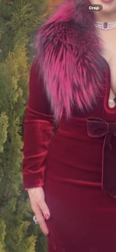 Customer photo review of Mr & Mrs Foulard Neck Donna Pink Fur