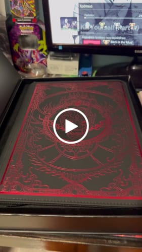 Customer video review of BLOOD ONI - 9-Pocket Trading Card Binder