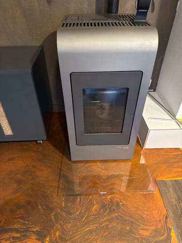 Customer photo review of Glasplatte Kamin, Funkenschutzplatte Glas für Kaminofen - Rechteck