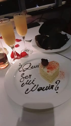 Customer photo review of Cena Romántica
